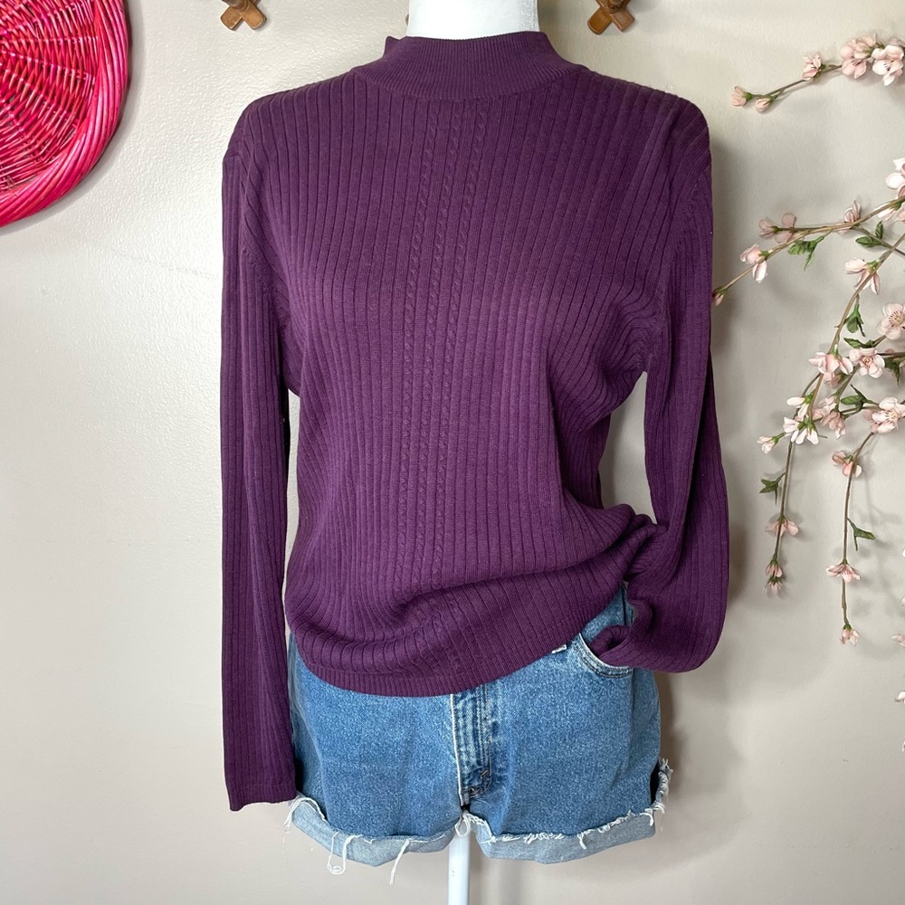 Vintage Worthington ribbed knit cowl neck sweater